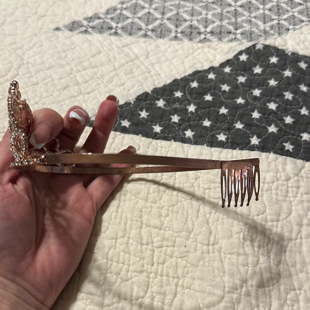 Sparkling Rhinestone Tiara for Graduation - Picture 4 of 5